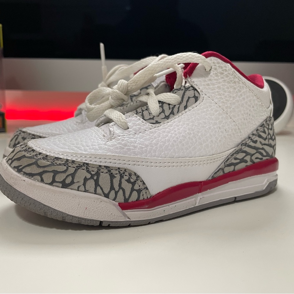 Nike Toddler Air Jordan 3 Retro Cardinal 832033-126 - Size 10C